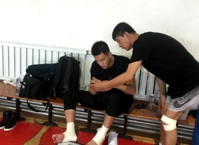 休假手癢癢了！郭艾倫回老家打野球 與父親同場(chǎng)競(jìng)技引爆網(wǎng)絡(luò)